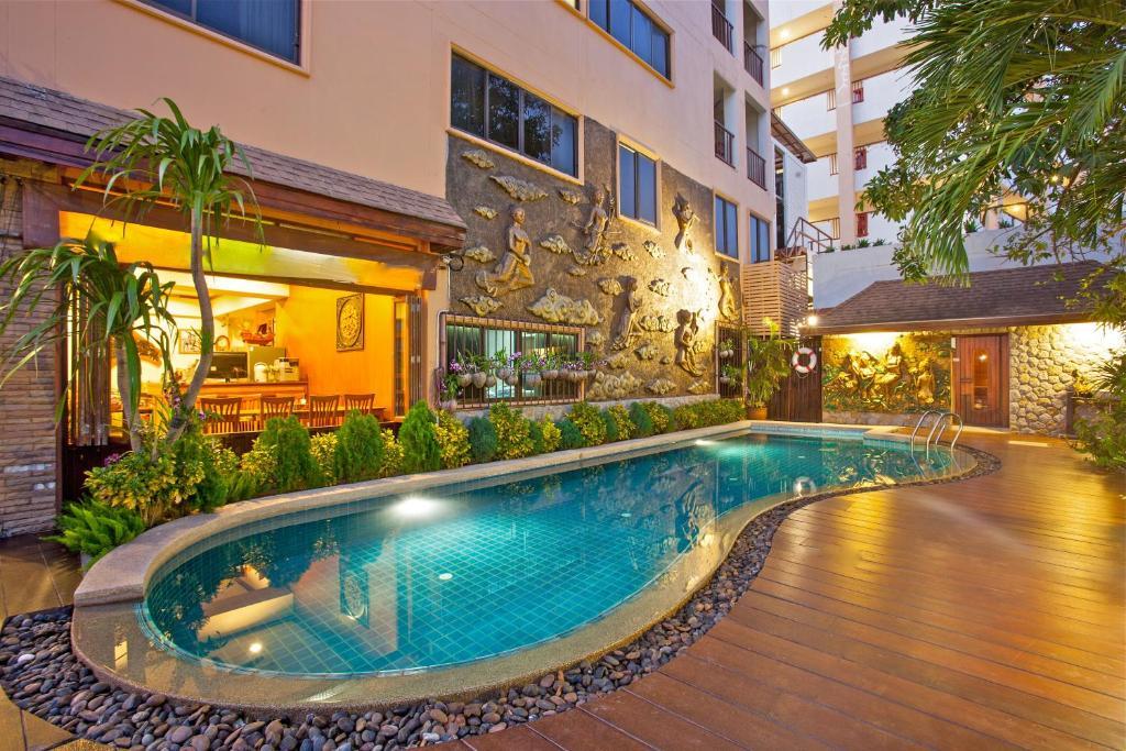 Orchid Garden Hotel Patong Luaran gambar
