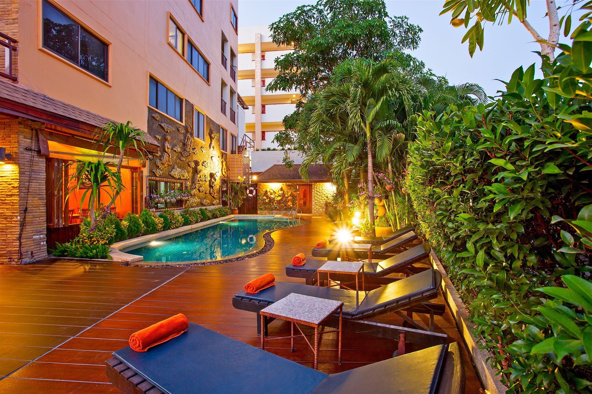Orchid Garden Hotel Patong Luaran gambar