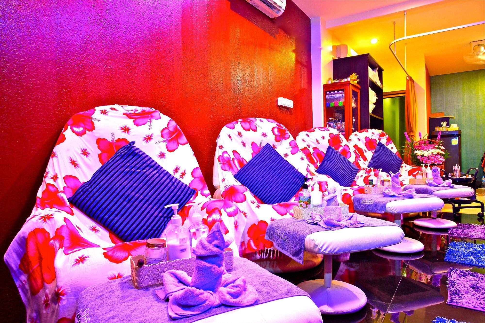 Orchid Garden Hotel Patong Luaran gambar